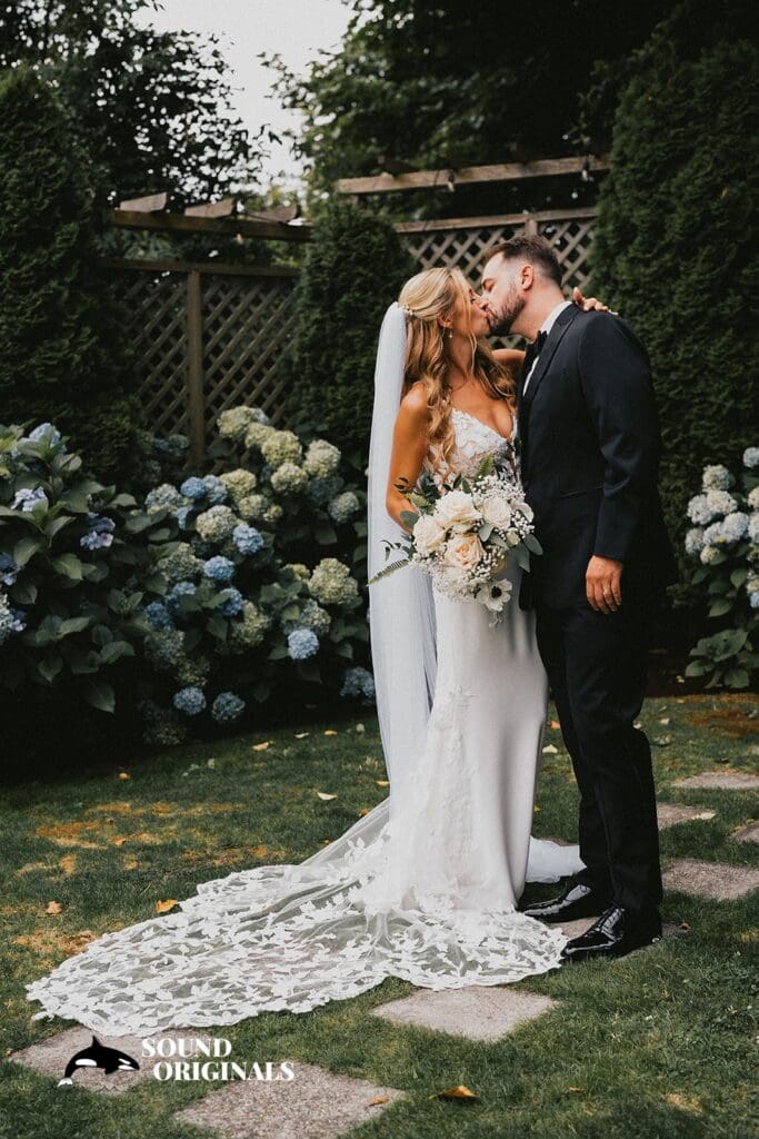 Chelsea + Drew The Admiral's House Wedding // Chelsea + Drew -