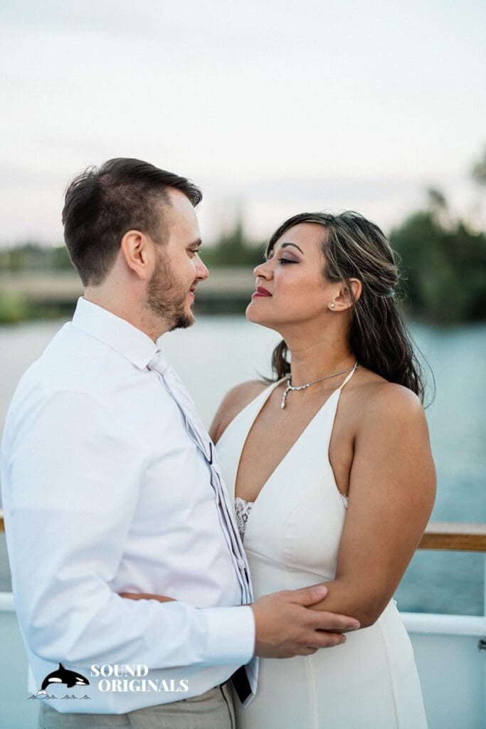 Waterways Cruise Wedding // Cynthia + Kyle -