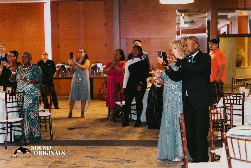 Bellevue Club Hotel Wedding // Angela + Raymond -