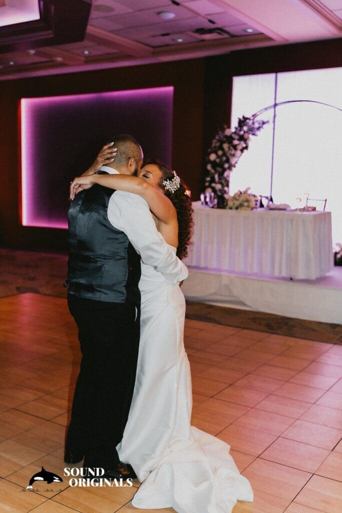 Bellevue Club Hotel Wedding // Angela + Raymond -