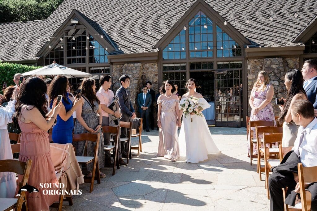 Brazilian Room Wedding // Linna + Jonathan -