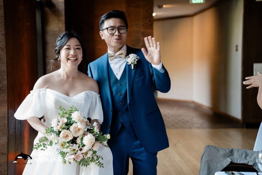 Brazilian Room Wedding // Linna + Jonathan -