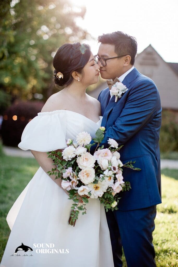 Brazilian Room Wedding // Linna + Jonathan -