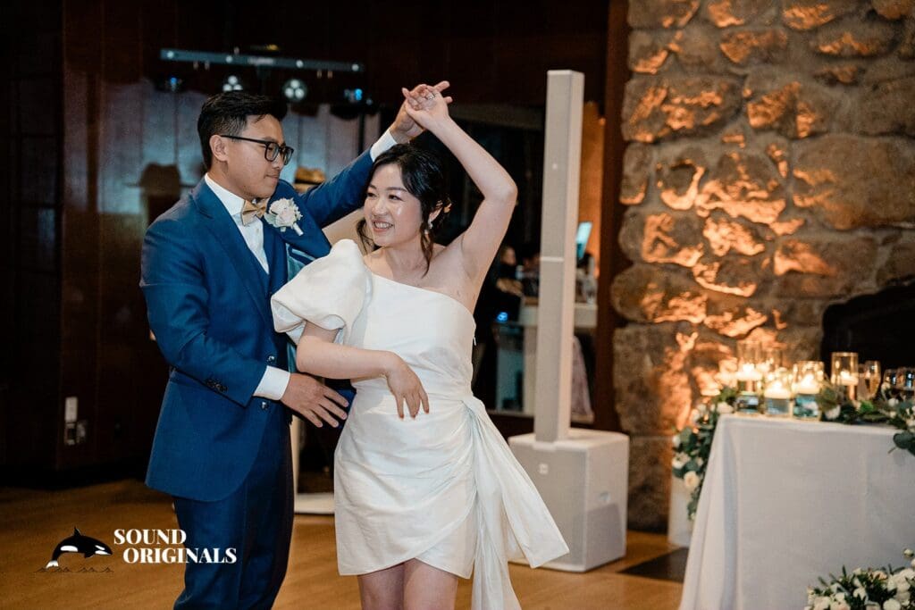 Brazilian Room Wedding // Linna + Jonathan -