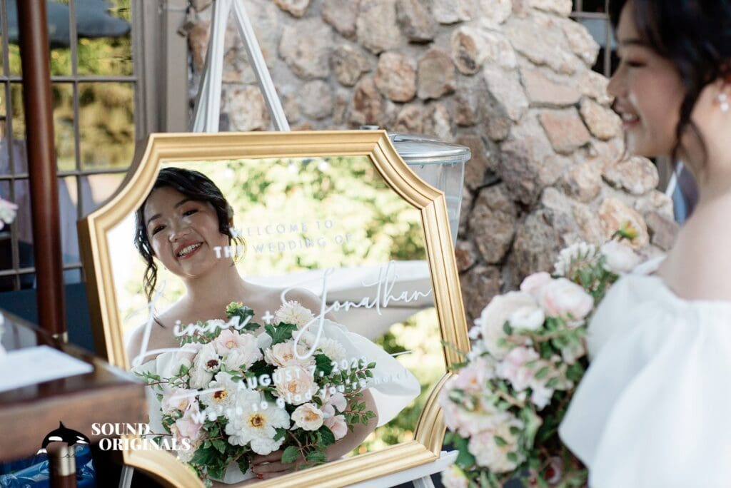 Brazilian Room Wedding // Linna + Jonathan -