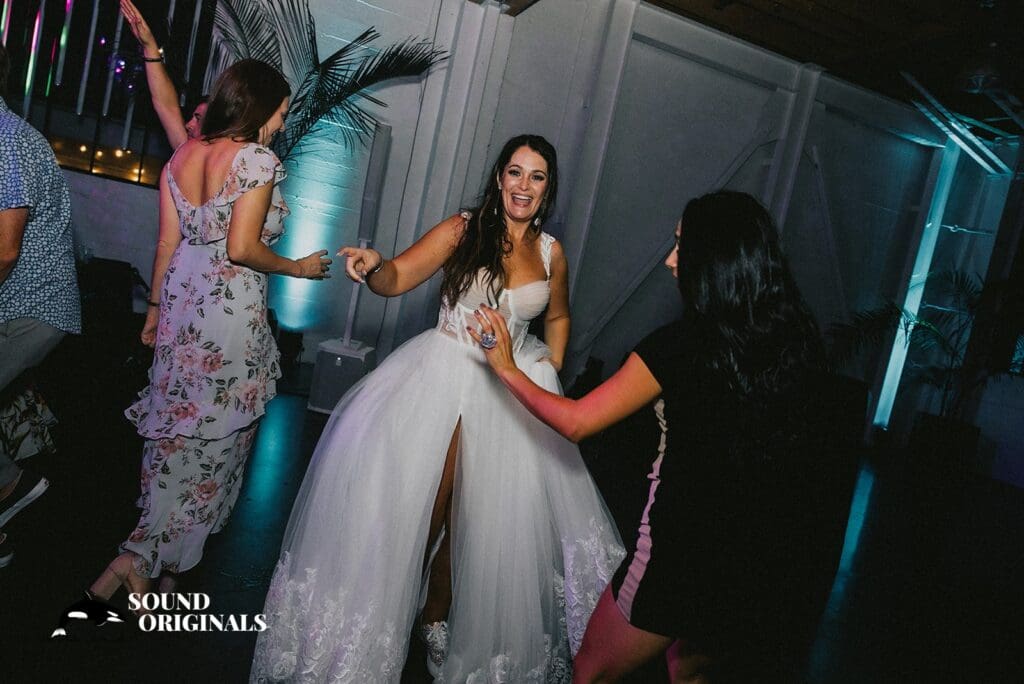 Castaway Portland Wedding // Stephanie + Sean -