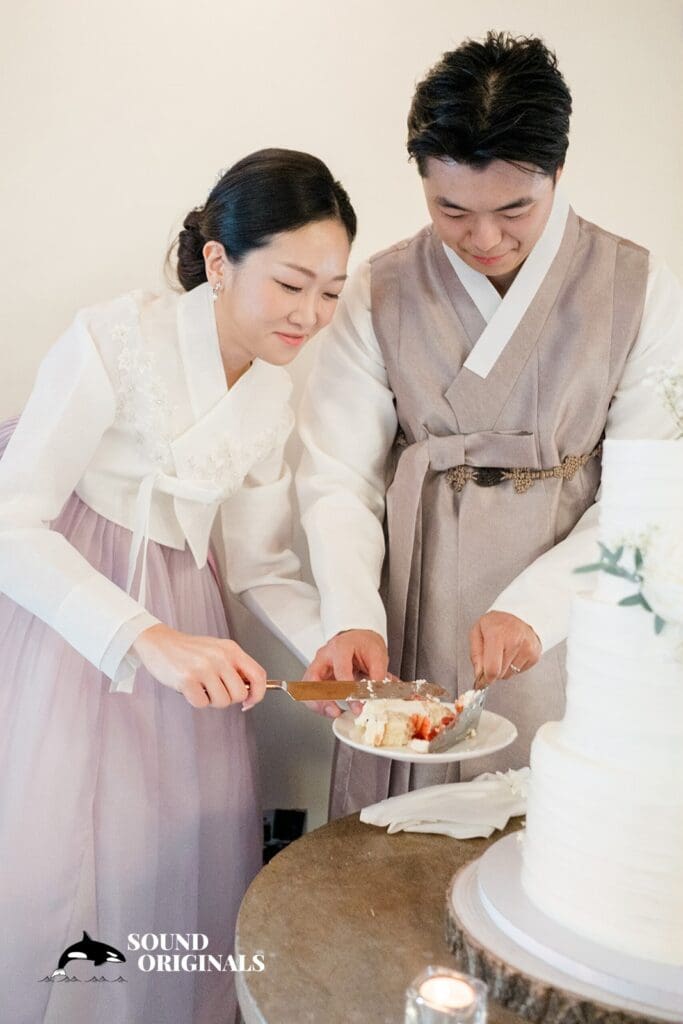 Cedarbrook Lodge Wedding // Hannah + Joseph -