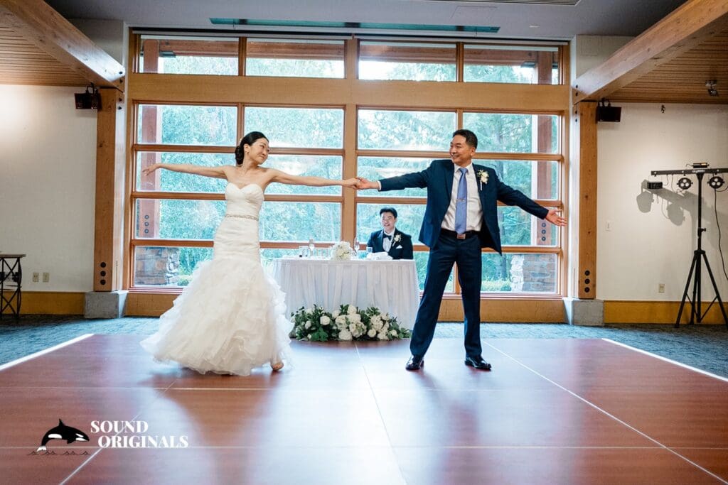 Cedarbrook Lodge Wedding -