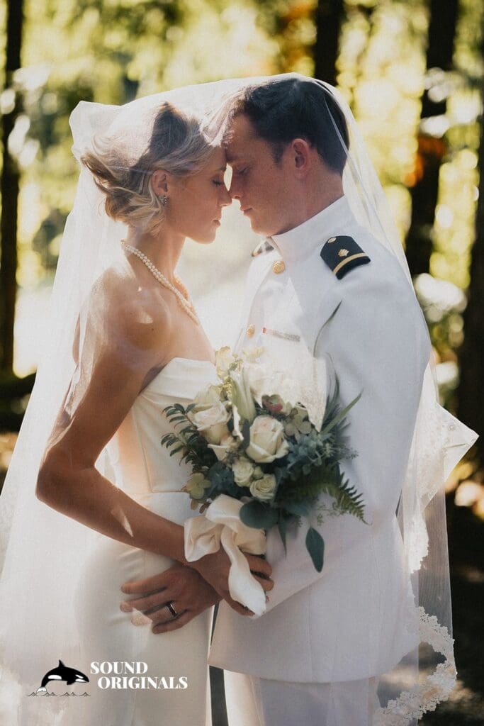 Gold Mountain Golf Club Wedding // Eva + Thomas -