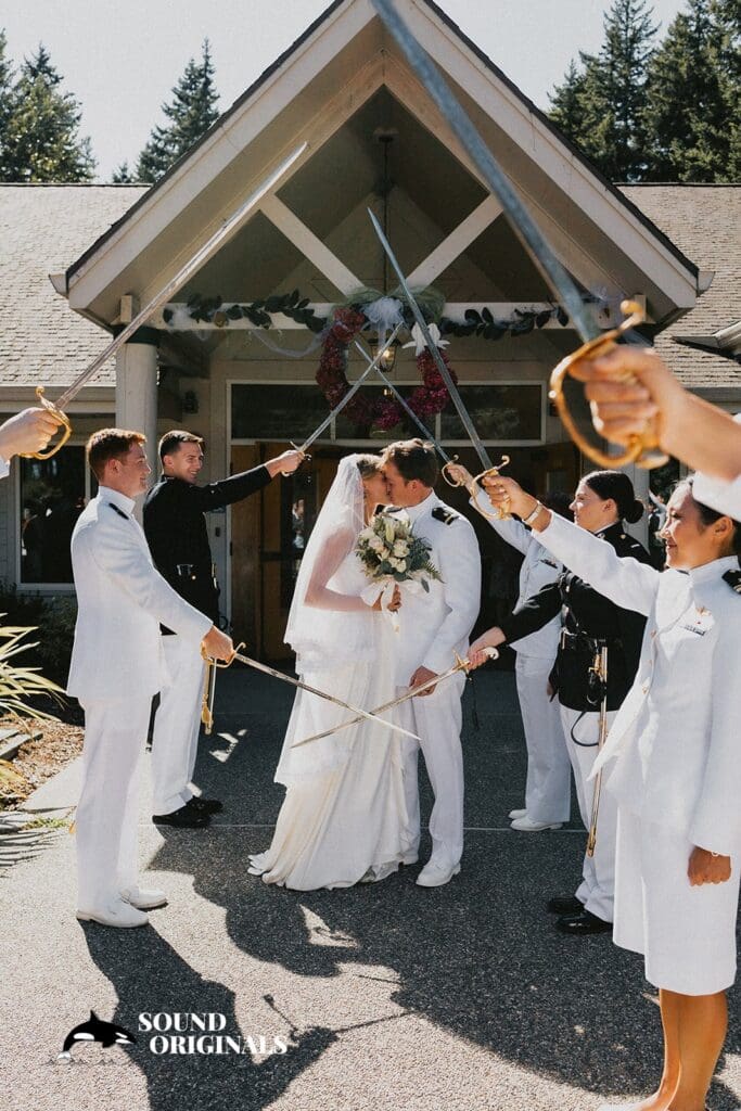 Gold Mountain Golf Club Wedding // Eva + Thomas -