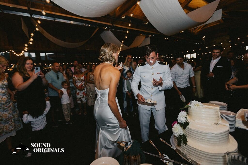 Gold Mountain Golf Club Wedding // Eva + Thomas -
