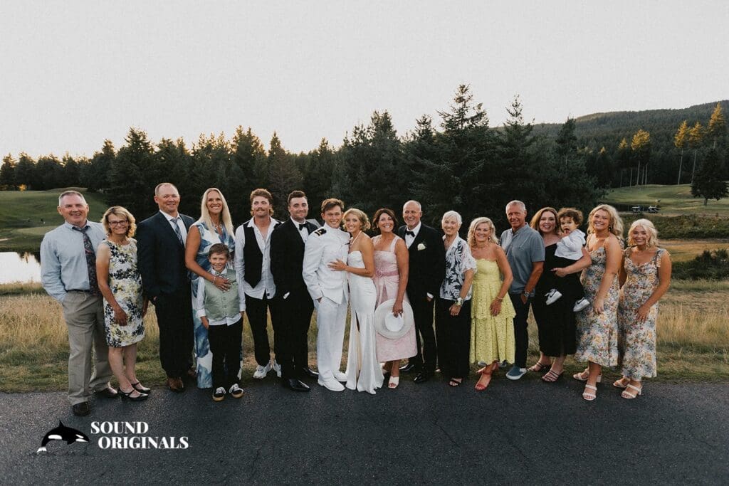Gold Mountain Golf Club Wedding // Eva + Thomas -