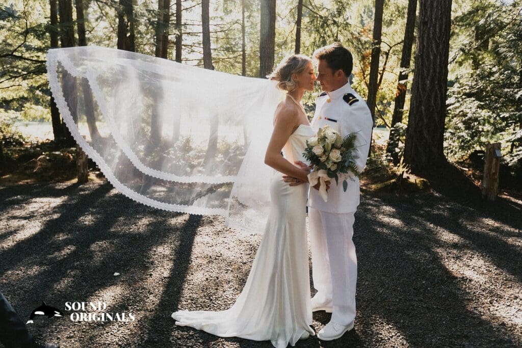 Gold Mountain Golf Club Wedding // Eva + Thomas -
