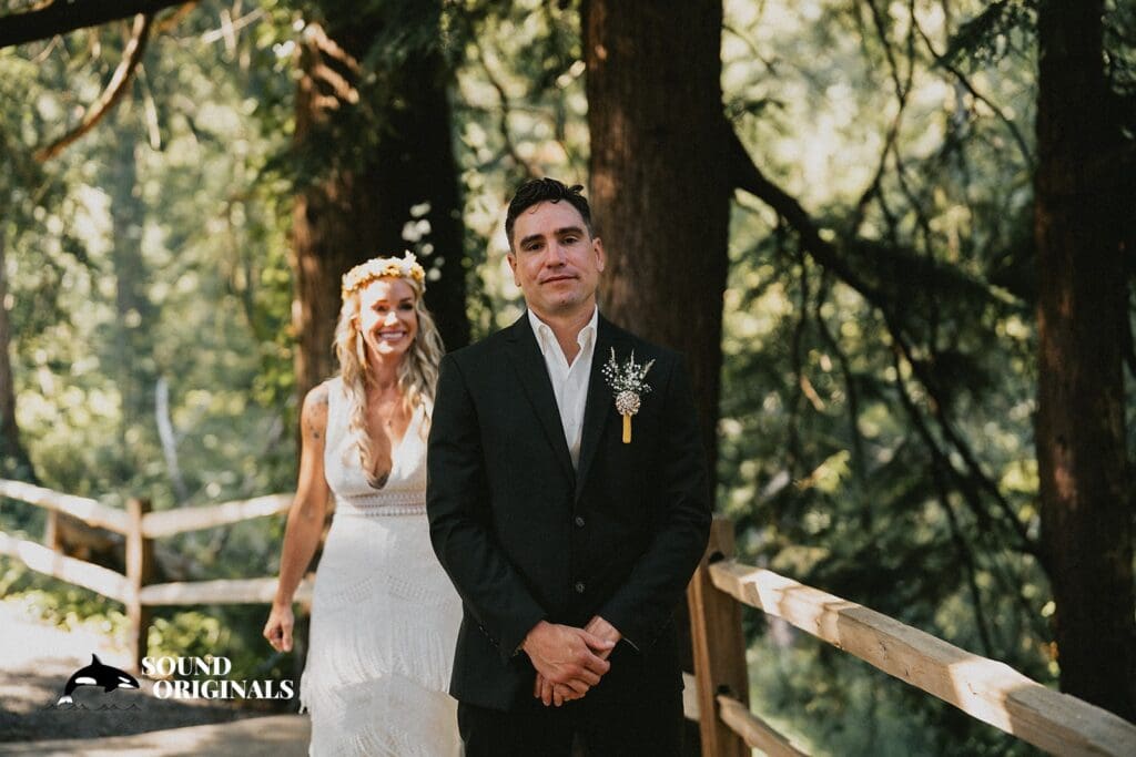 Gray Bridge Venue Wedding // Erika + Dustin -