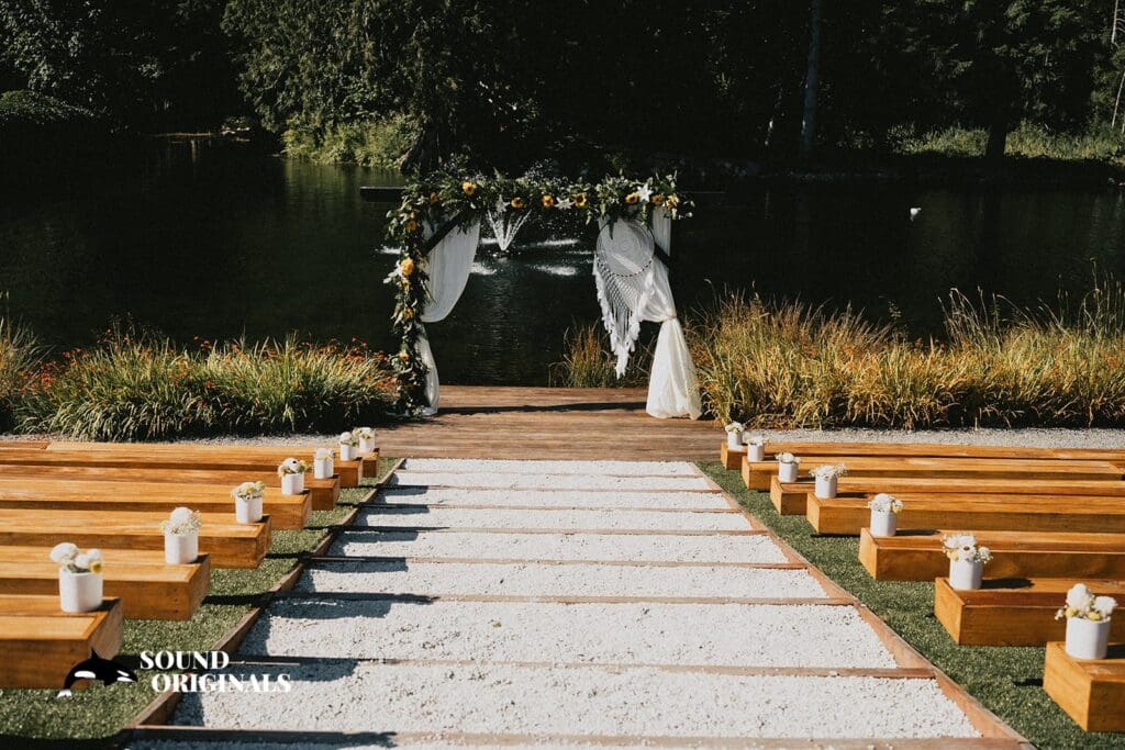 Gray Bridge Venue Wedding // Erika + Dustin -