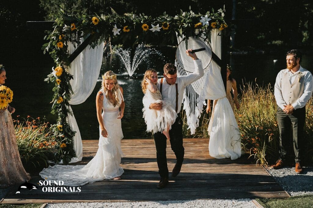 Gray Bridge Venue Wedding // Erika + Dustin -