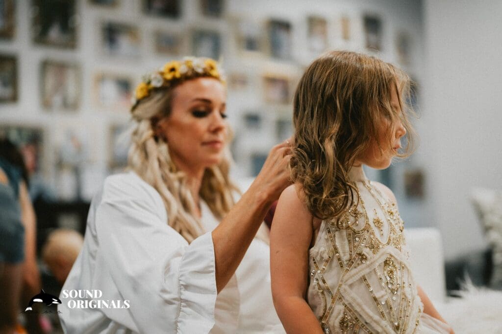 Gray Bridge Venue Wedding // Erika + Dustin -