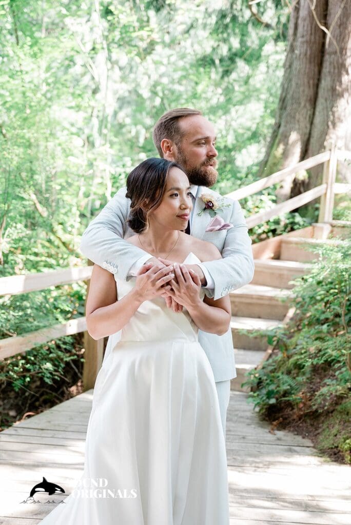 Gray Bridge Wedding // Van + Andrew -