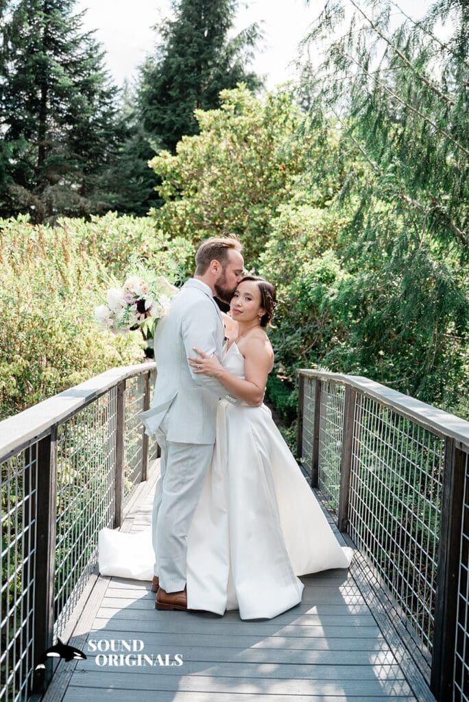 Gray Bridge Wedding // Van + Andrew -