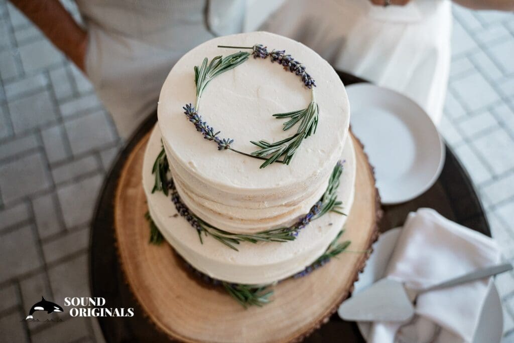 Gray Bridge Wedding // Van + Andrew -