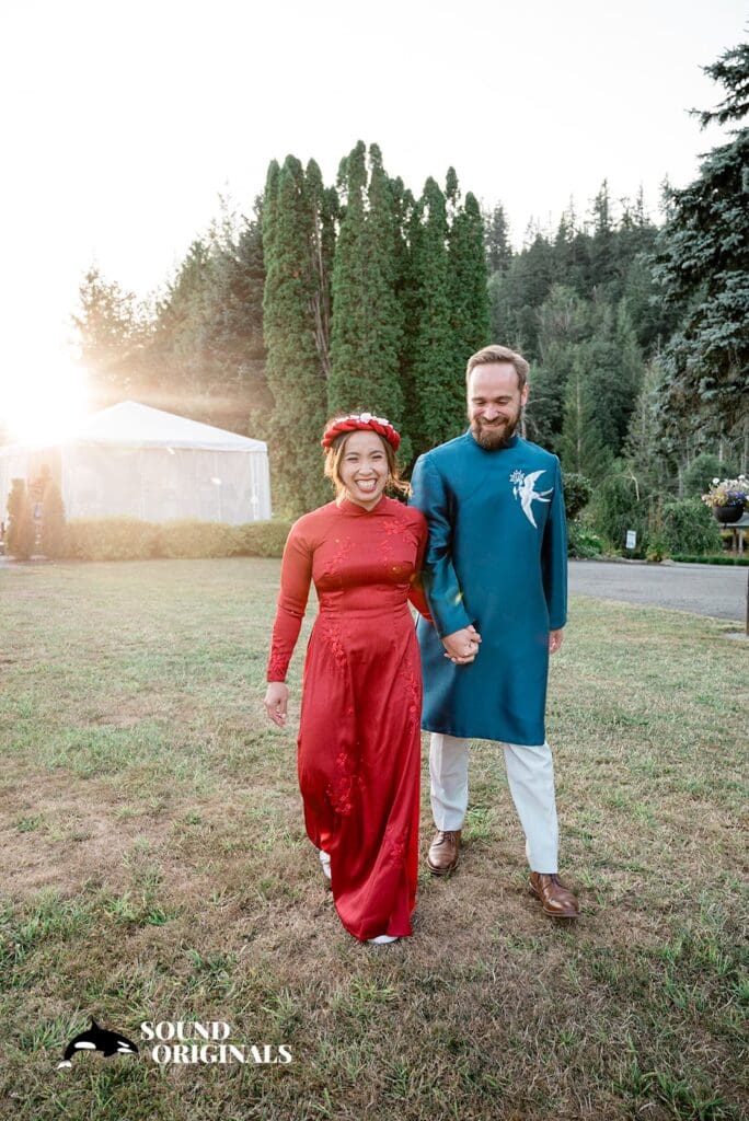 Gray Bridge Wedding // Van + Andrew -