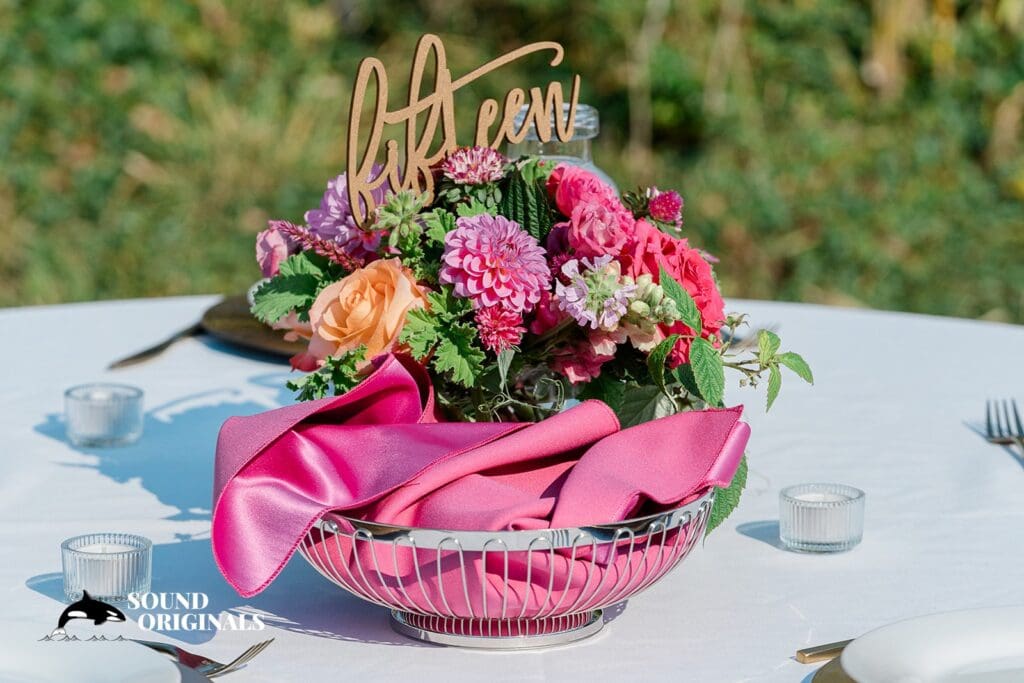 Lodges on Vashon Wedding // Scott & Lisa -