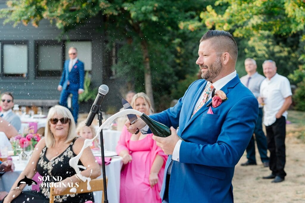 Lodges on Vashon Wedding // Scott & Lisa -