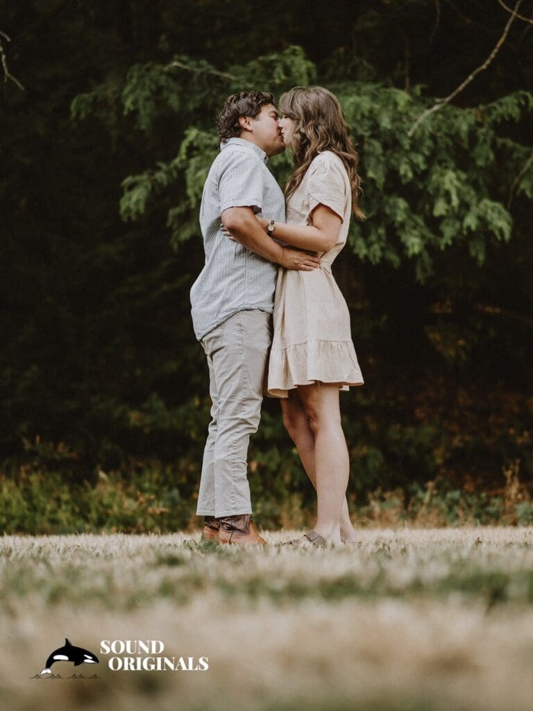 Lower Macleay Park Engagement // Rachael + Nicholas -