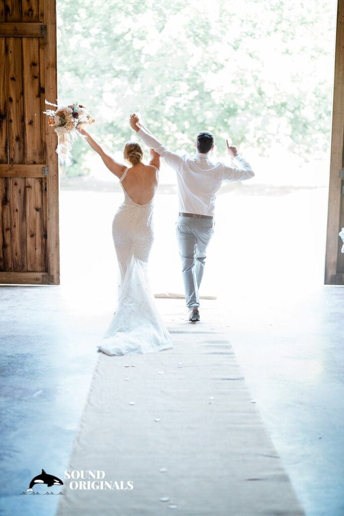 Old Mill Farm Wedding // Julia + Dustin -
