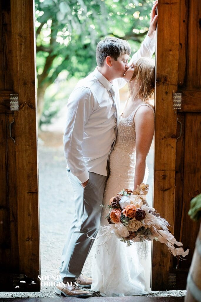 Old Mill Farm Wedding // Julia + Dustin -