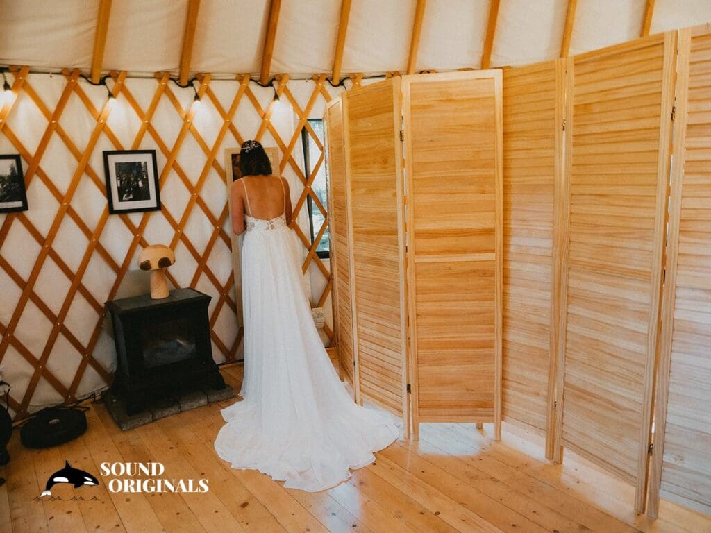 Bea + Ryan Redmond Emerald Forest Wedding // Bea & Ryan -