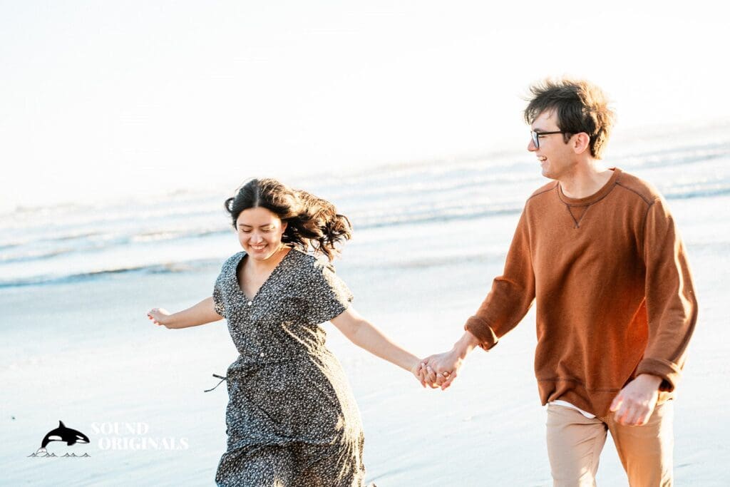 25 STUNNING Locations for Engagement Photos in Seattle -