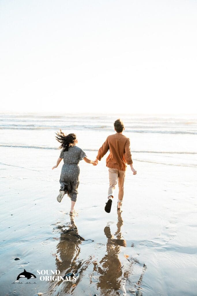 25 STUNNING Locations for Engagement Photos in Seattle -