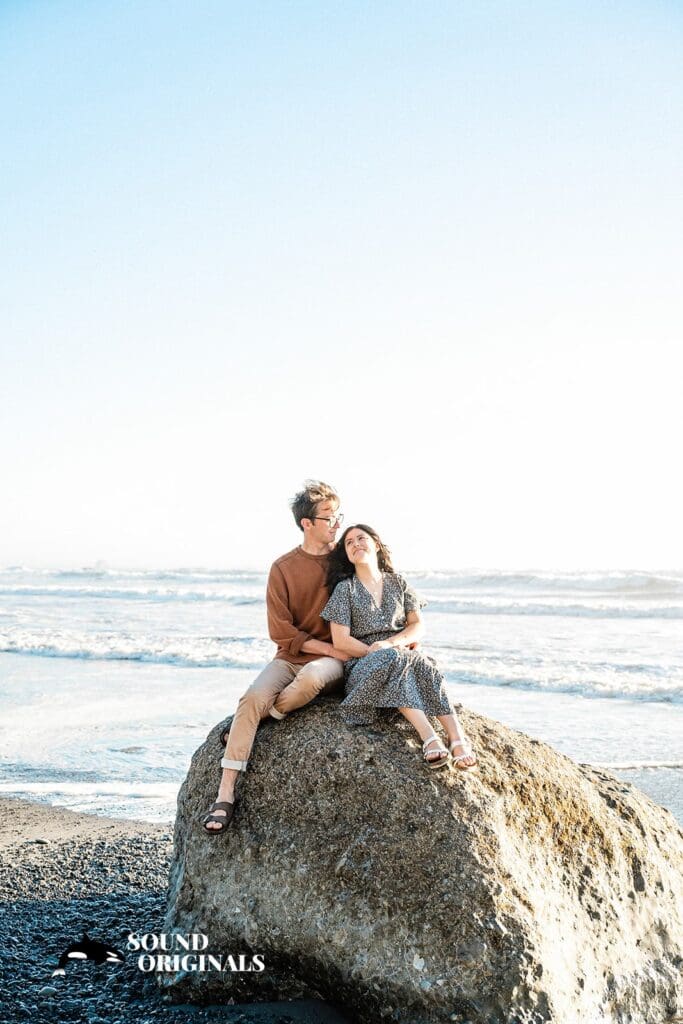 25 STUNNING Locations for Engagement Photos in Seattle -