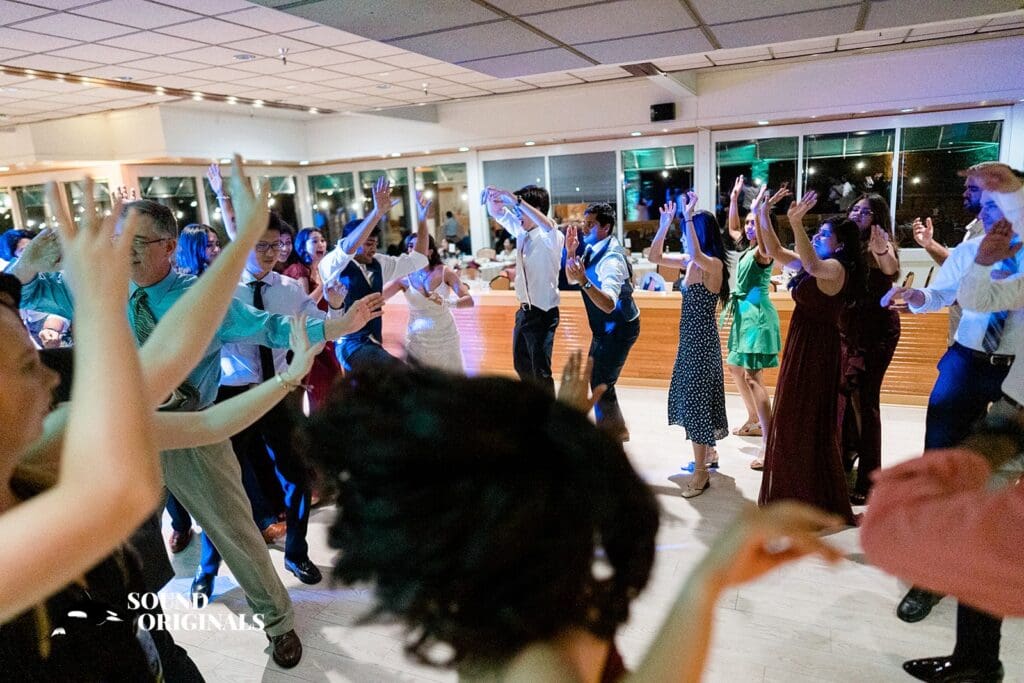 Sunset Bay Lodge Ballard Wedding // Geetika + Kevin -