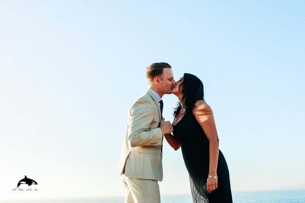 Linsey + Zachary Sunset Cliffs Engagement // Linsey + Zachary -
