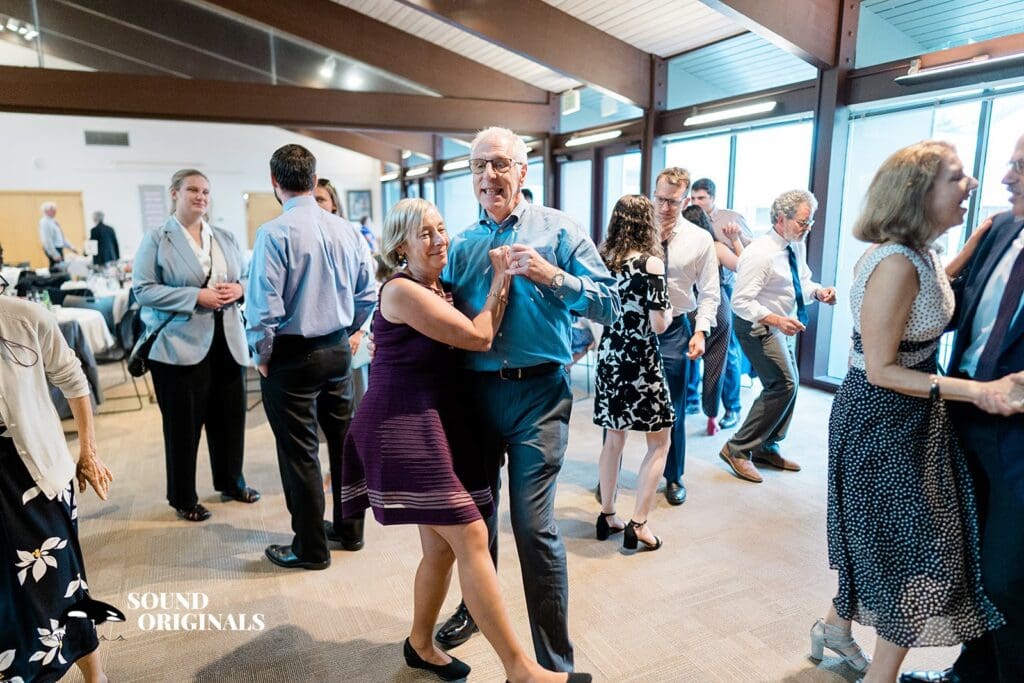 Temple Beth Am Wedding // Ethan + Savannah -