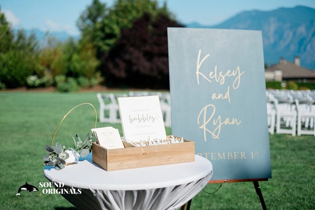 The Club at Snoqualmie Ridge Wedding // Kelsey + Ryan -