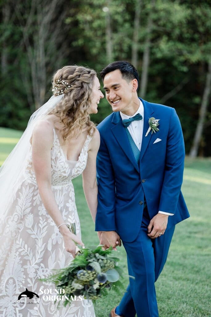 The Club at Snoqualmie Ridge Wedding // Kelsey + Ryan -