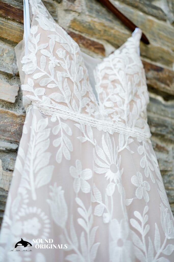 The Club at Snoqualmie Ridge Wedding // Kelsey + Ryan -