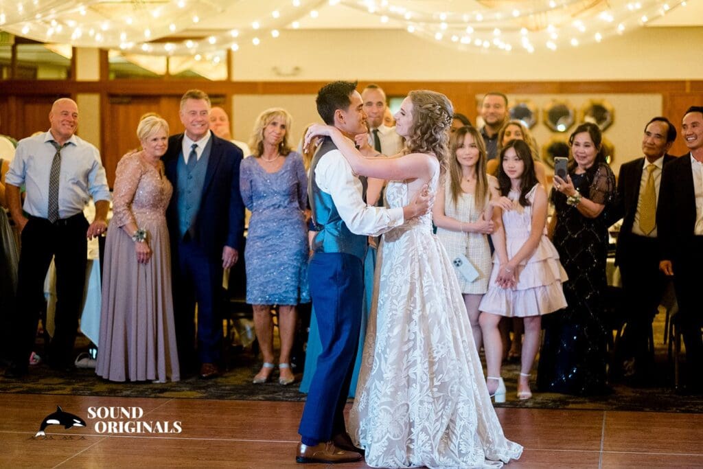 The Club at Snoqualmie Ridge Wedding // Kelsey + Ryan -