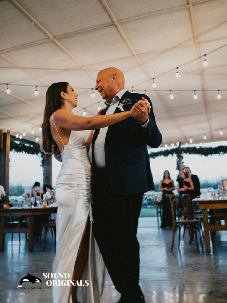 The Orchard Hood River Wedding // Erika & Chris -