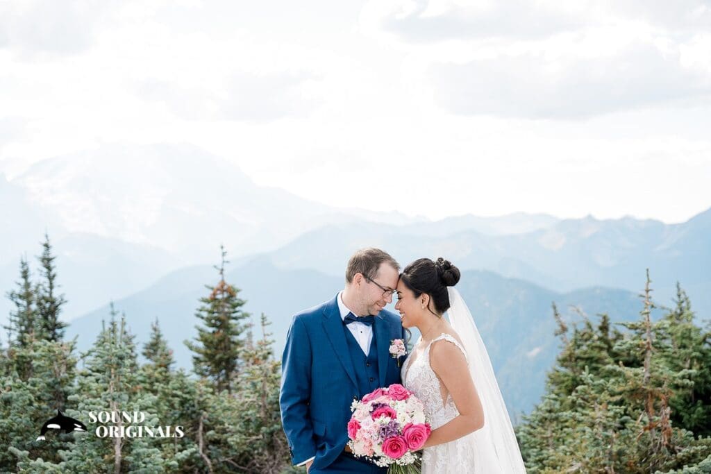 Carlyn + Derek Crystal Mountain Resort Wedding // Carlyn + Derek -