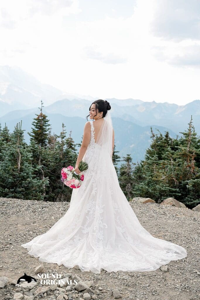 Carlyn + Derek Crystal Mountain Resort Wedding // Carlyn + Derek -