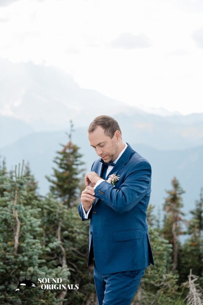 Carlyn + Derek Crystal Mountain Resort Wedding // Carlyn + Derek -