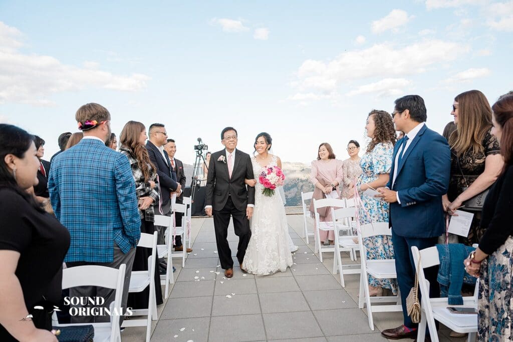 Carlyn + Derek Crystal Mountain Resort Wedding // Carlyn + Derek -