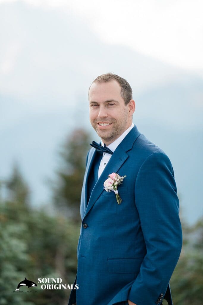 Carlyn + Derek Crystal Mountain Resort Wedding // Carlyn + Derek -
