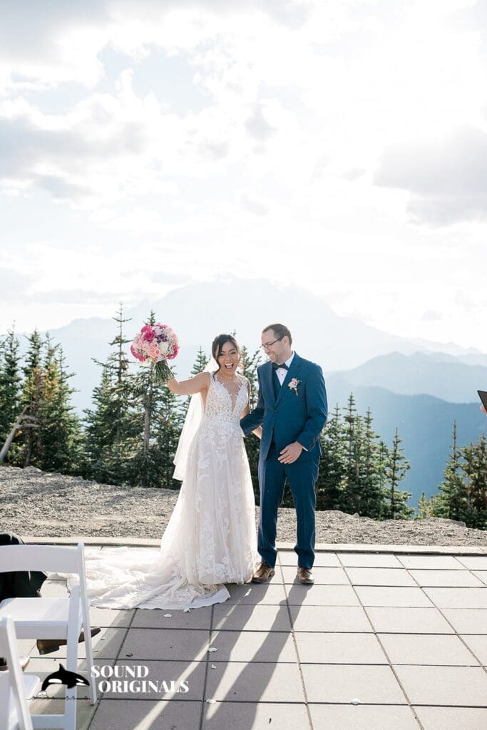 Carlyn + Derek Crystal Mountain Resort Wedding // Carlyn + Derek -