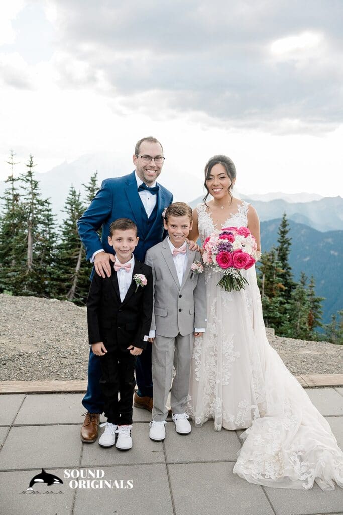 Carlyn + Derek Crystal Mountain Resort Wedding // Carlyn + Derek -