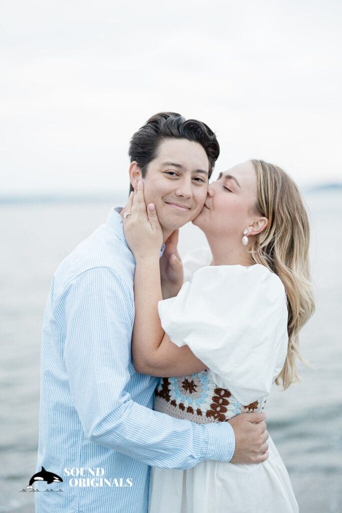 25 STUNNING Locations for Engagement Photos in Seattle -
